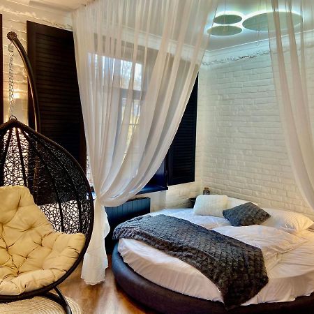 Romantic Apartment On Andriivskyi Kiew Exterior foto